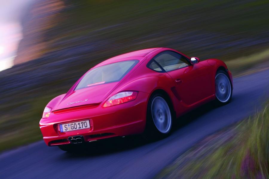  Porsche Cayman S 2006 года  (фото 33 из 41)
